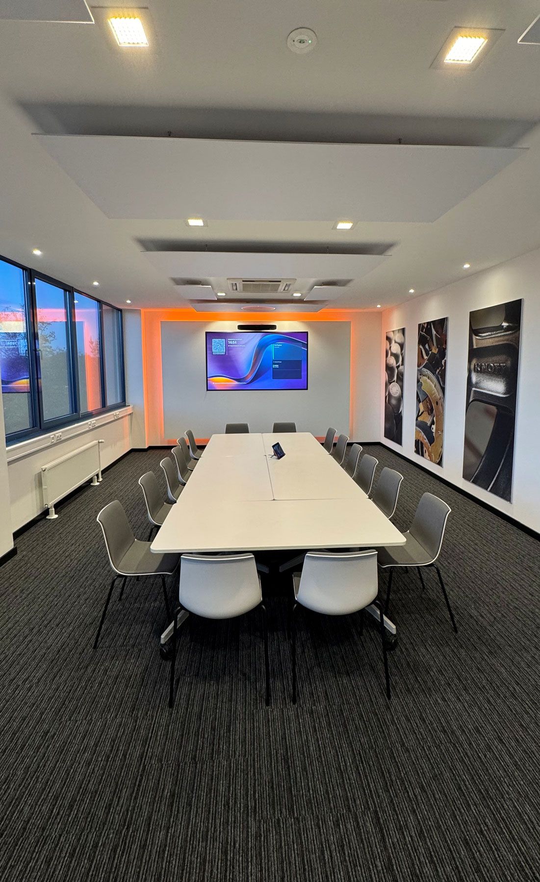 Umgestaltung Konferenzraum Neubau